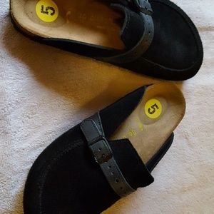 Birkenstock Eaton Suede